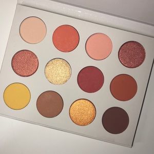 Colourpop eyeshadow palette